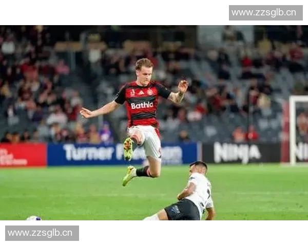 带刀侍卫技能点亮，麦克阿瑟后卫塔尔博特108场澳超首度破门