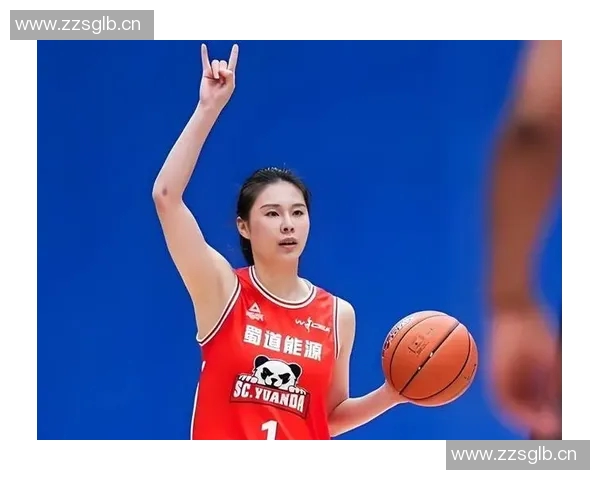 30岁老将重回女篮，宫鲁鸣向现实低头，或提前下课，新帅会是她？